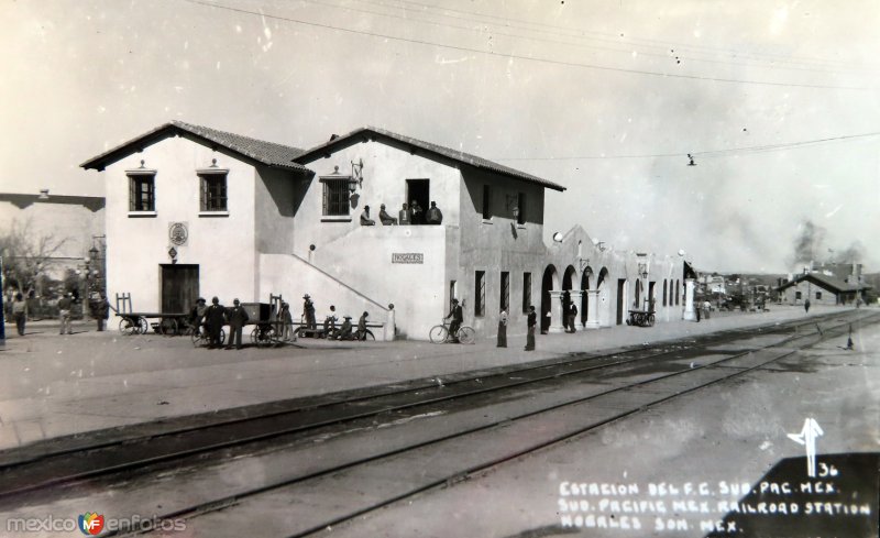 Estacion del Ferrocarril  Sudpacifico.