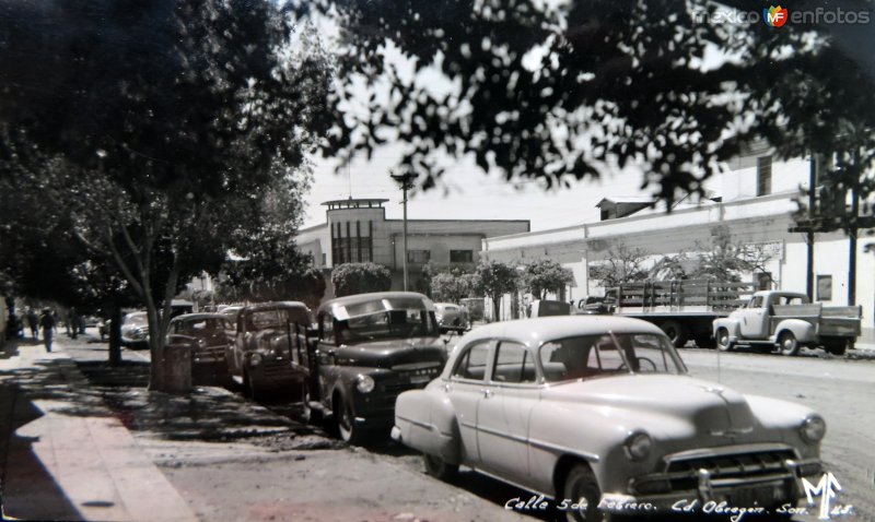 Calle 5 de Febrero ( Circulada el 1 de Abril de 1953 ).