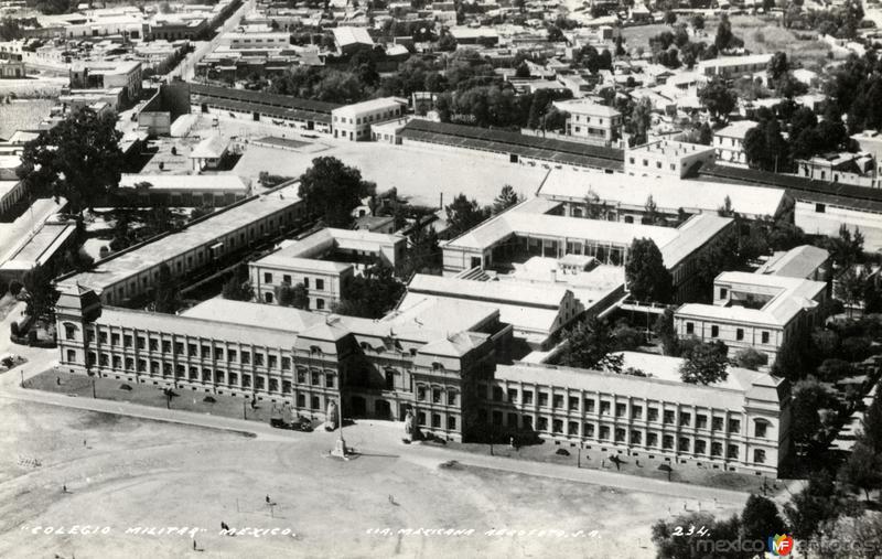 Vista aérea del Colegio Militar