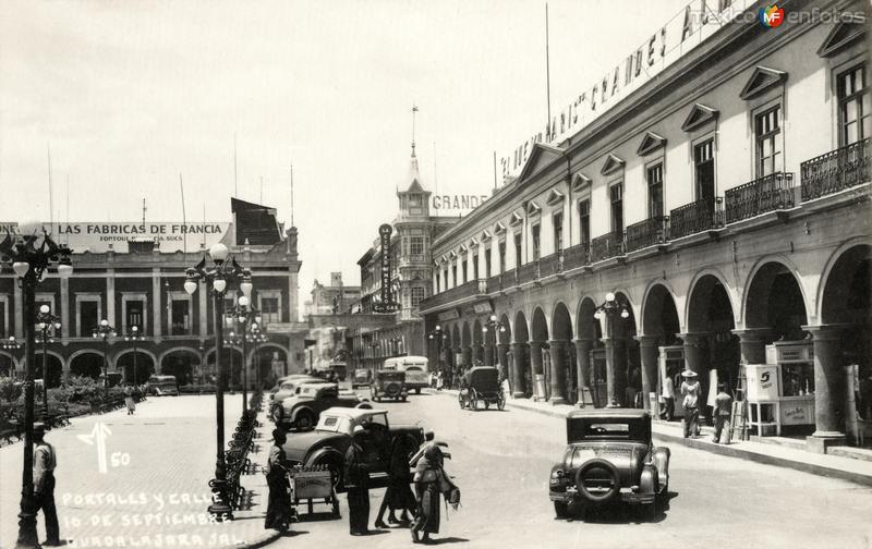 Portales y Calle 16 de Septiembre