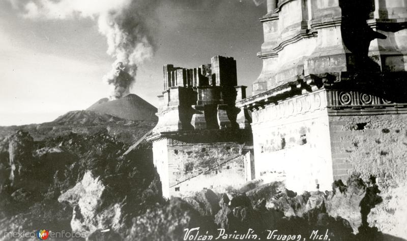 Volcán Paricutín y ruinas del templo