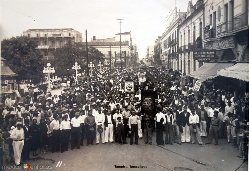 Un funeral de algun personaje Tampico, Tamaulipas.