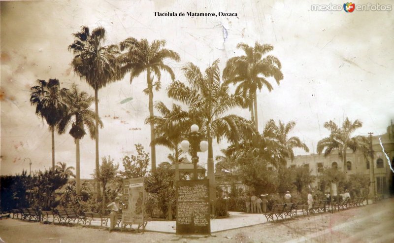 La Plaza de Armas Tlacolula de Matamoros, Oaxaca.