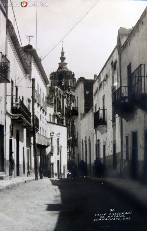 Calle Lascurain de Retana.