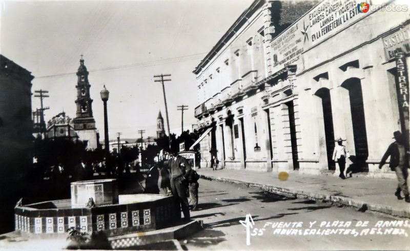 Fuente y plaza de armas.