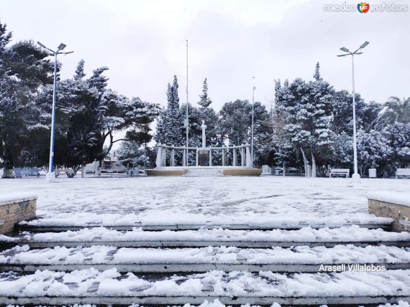 Plaza Benito Juárez, ciudad Delicias.