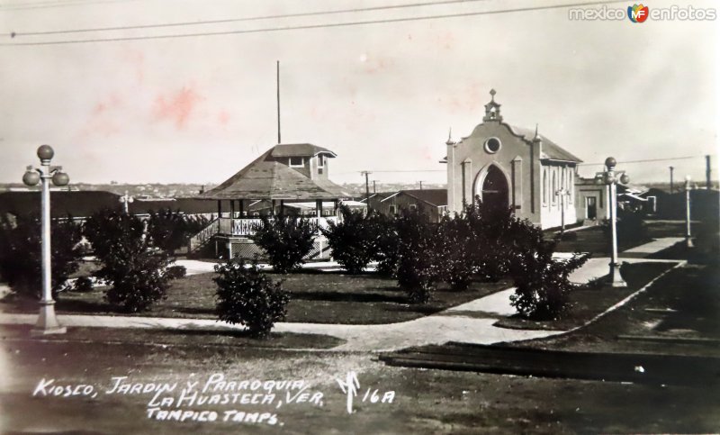 Kiosko jardin y parroquia.  ( Circulada el 30 de Abril de 1935 ).