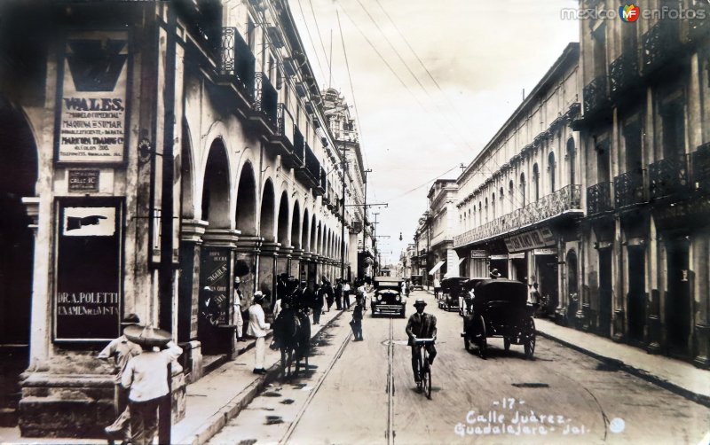 Calle Juarez.