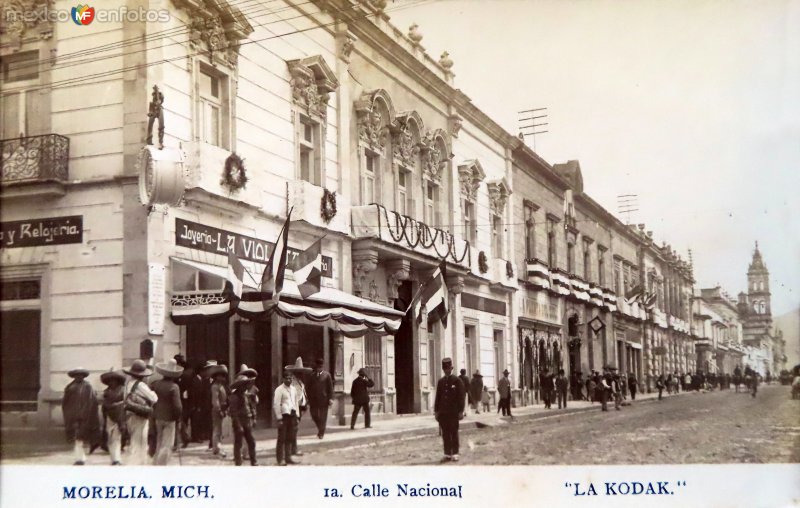 Calle Nacional.