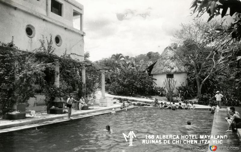 Alberca del Hotel Mayaland