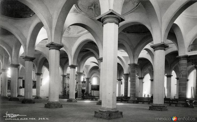 Interior de la Capilla Real