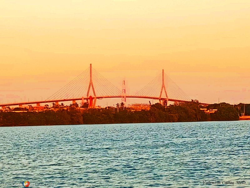 Puente Tampico