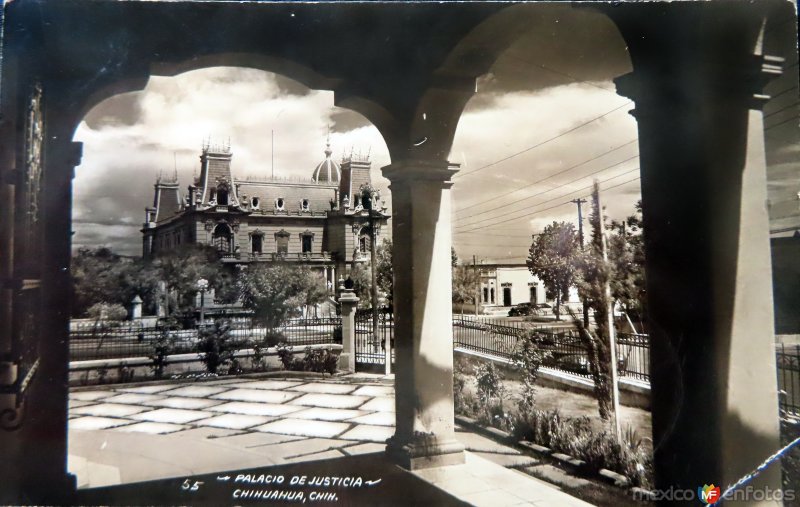 Palacio de Justicia. ( Circulada el 1 deDiciembre de 1946 ).