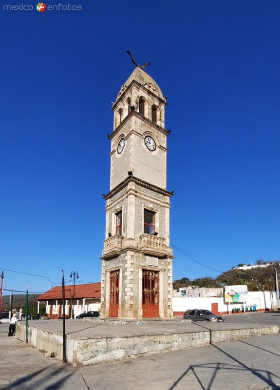 Fotos de Metzquititlán, Hidalgo, México: Reloj público