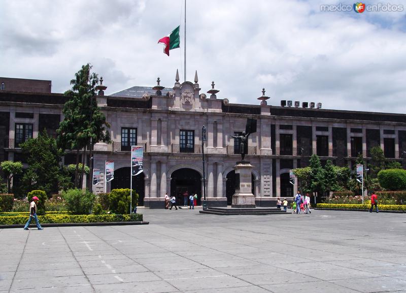 Fotos de Toluca, México: Edificio del Poder Legislativo