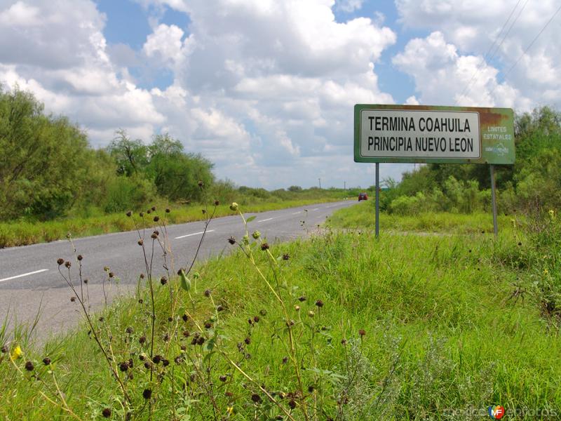Fotos de Juárez, Coahuila: Límite estatal