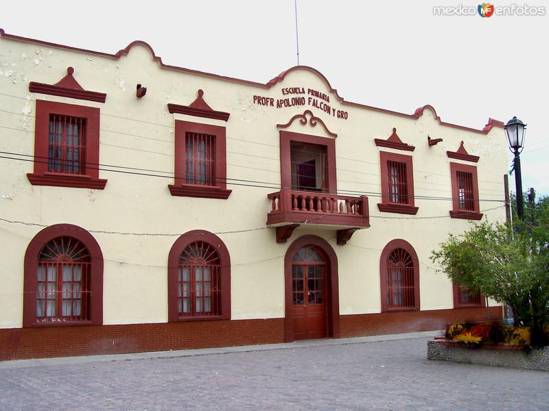 Fotos de Camargo, Tamaulipas: Escuela Apolonio Falcòn