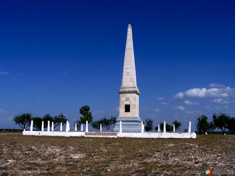 Fotos de Camargo, Tamaulipas: Monumento a los vencedores en Santa Gertrudis