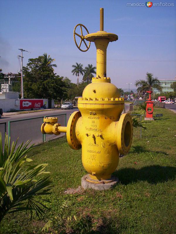 Fotos de Poza Rica, Veracruz: Válvula de compuerta