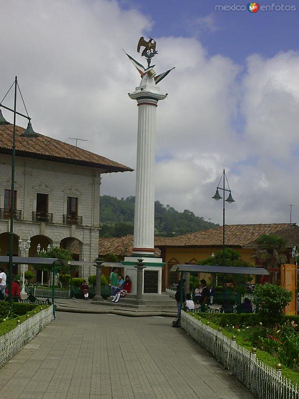 Fotos de Zacapoaxtla, Puebla: Columna Heróica