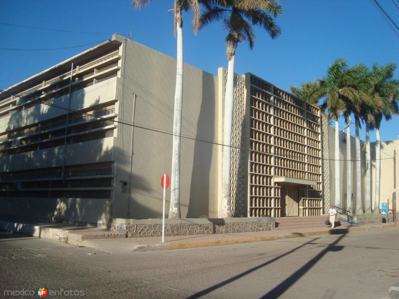 Fotos de Guaymas, Sonora: Colegio Ilustración