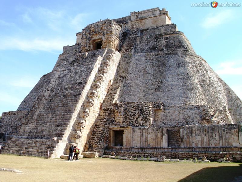 Fotos de Uxmal, Yucatán: UXMAL YUCATAN MAVIPOL