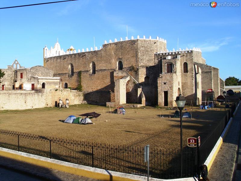 Fotos de Izamal, Yucatán: IZAMAL YUCATAN MAVIPOL