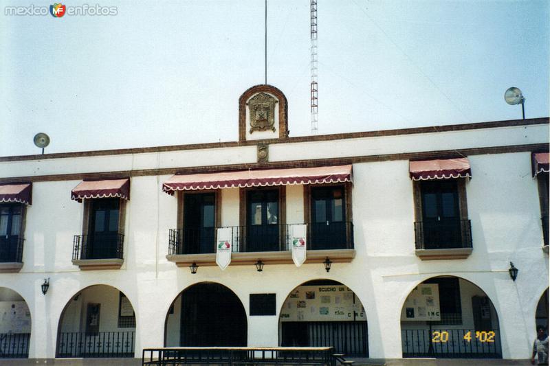 Fotos de Ixtapan De La Sal, México: Fachada del palacio municipal de Ixtapan de la Sal, Edo. de México. 2002