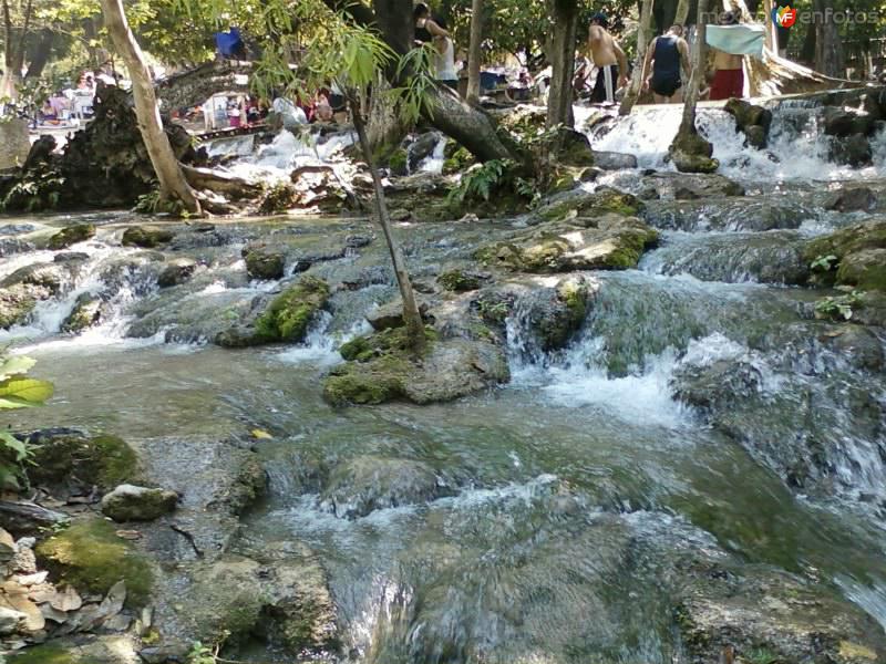 Fotos de Las Huertas, Morelos: caida de agua
