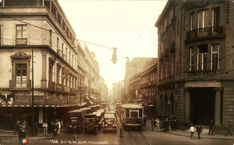 Fotos de Calle 16 De Septiembre, Ciudad De México: Avenida 16 de Septiembre