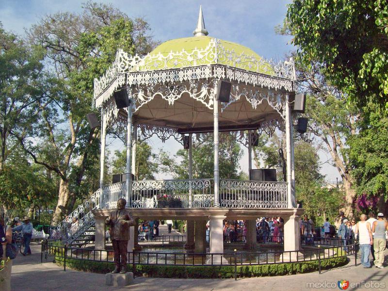 Fotos de Aguascalientes, Aguascalientes: Kiosko en el Jardín de San Marcos