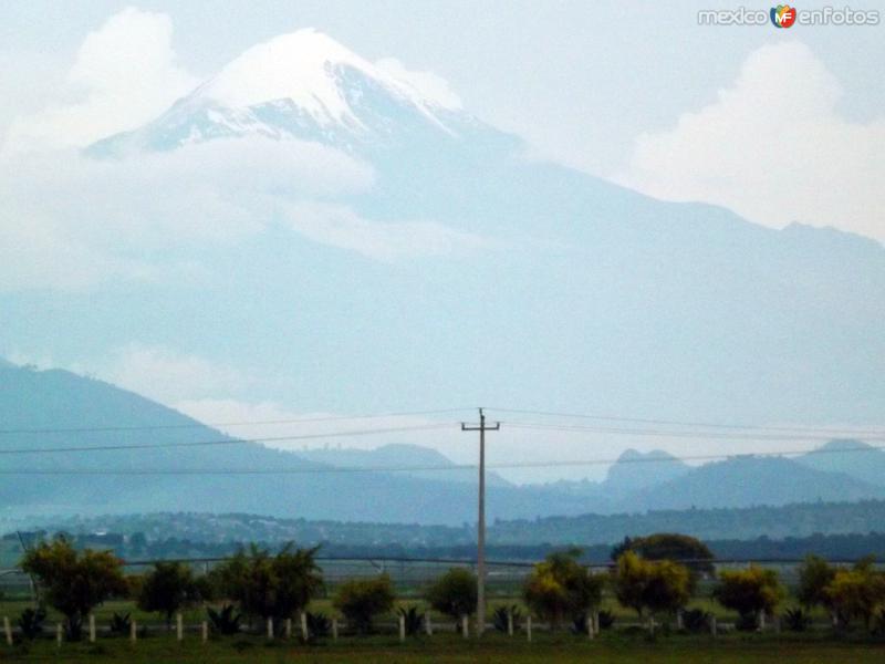 Fotos de Libres, Puebla: Vista del volcán Pico de Orizaba desde Libres, Puebla. Julio/2012