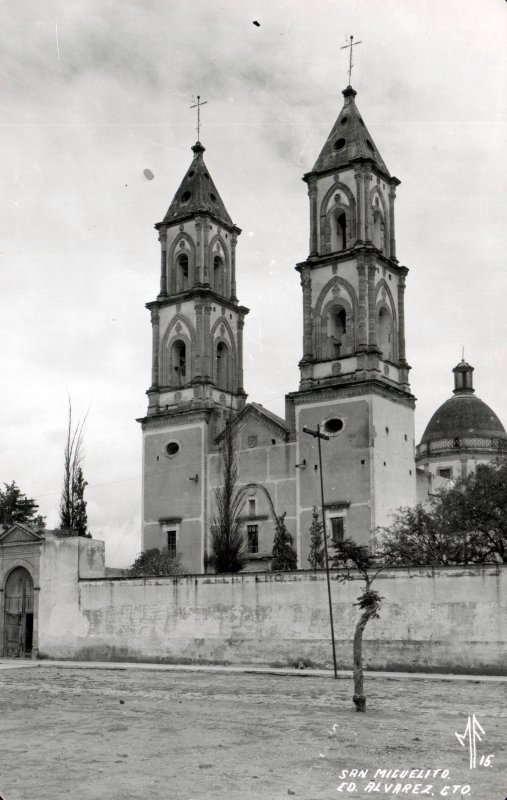 Fotos de San Felipe, Guanajuato: Templo de San Miguelito