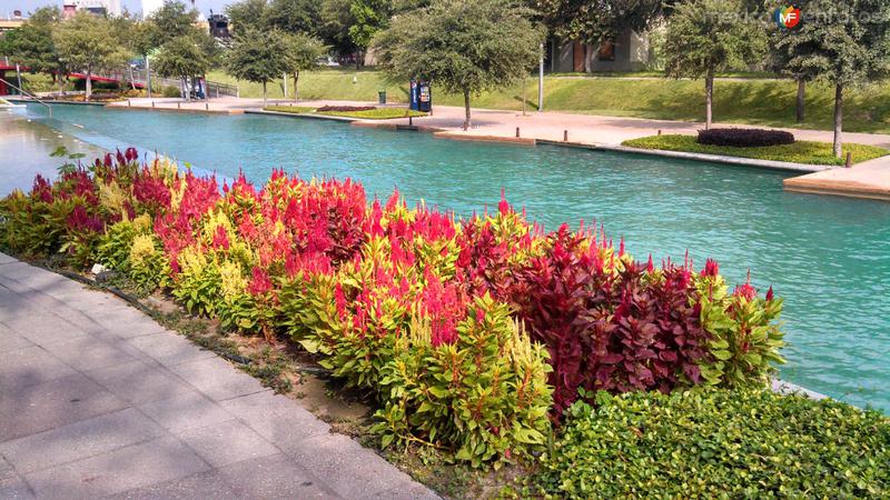 Fotos de Monterrey, Nuevo León: paseo santa lucia