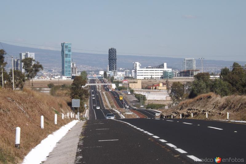 Fotos de San Andrés Cholula, Puebla: Autopista Puebla-Atlixco. Diciembre/2013