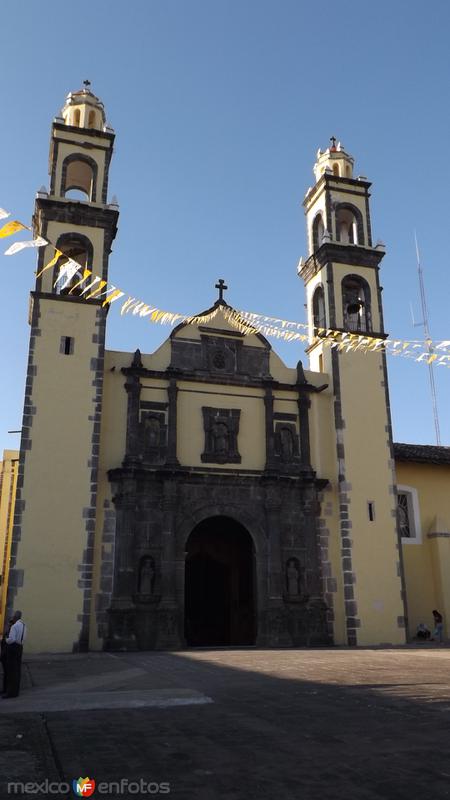 Fotos de Zacatlán, Puebla: Parroquia de San Pedro y San Pablo. Mayo/2014