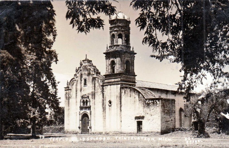 Fotos de Tzintzuntzan, Michoacán: Templo de La Soledad