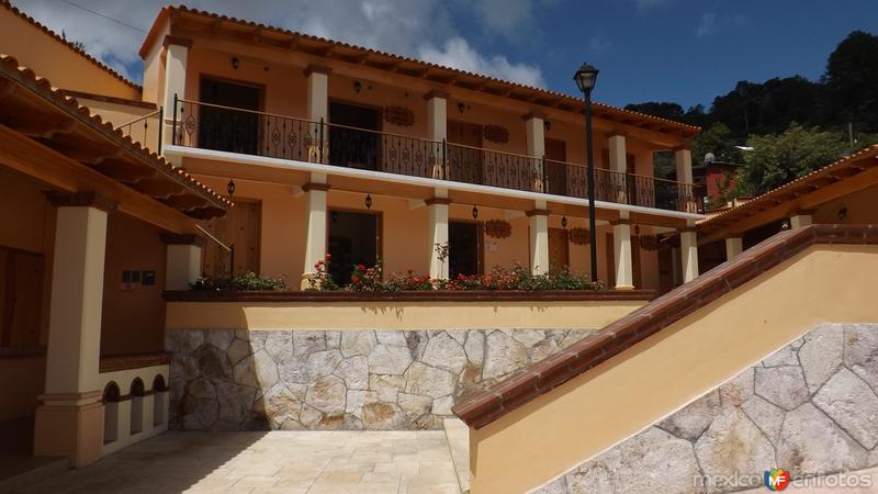 Fotos de Capulálpam De Méndez, Oaxaca: Mercado municipal de Capulalpam de Méndez. Julio/2014