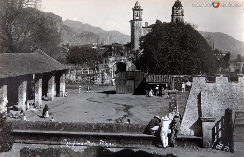 Fotos de Tepoztlán, Morelos: PANORAMA E IGLESIA
