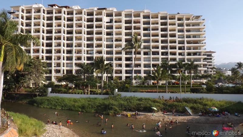 Fotos de Puerto Vallarta, Jalisco: La zona del río Cualé. Abril/2015