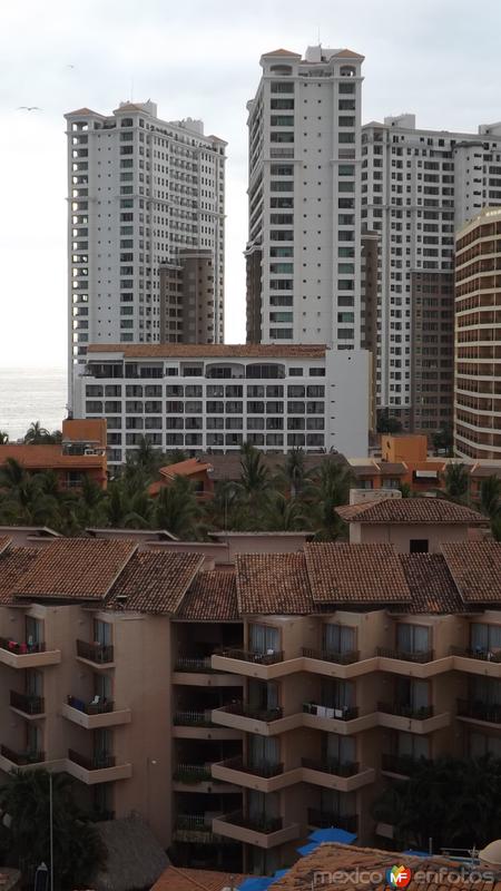 Fotos de Puerto Vallarta, Jalisco: La zona hotelera de Puerto Vallarta. Abril/2015