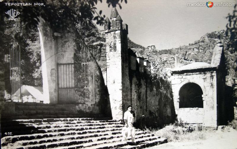 Fotos de Tepoztlán, Morelos: Escalinata de La iglesia