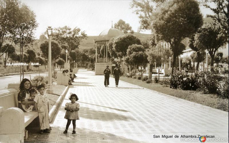 Fotos de Miguel Auza, Zacatecas: La Plaza
