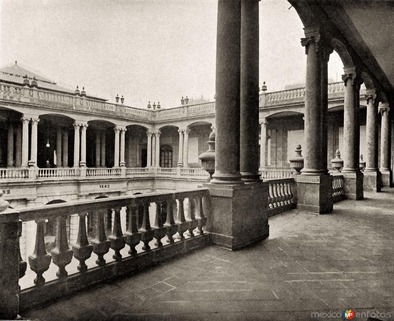 Fotos de Palacio De Minería, Ciudad De México: Edificio de Minería