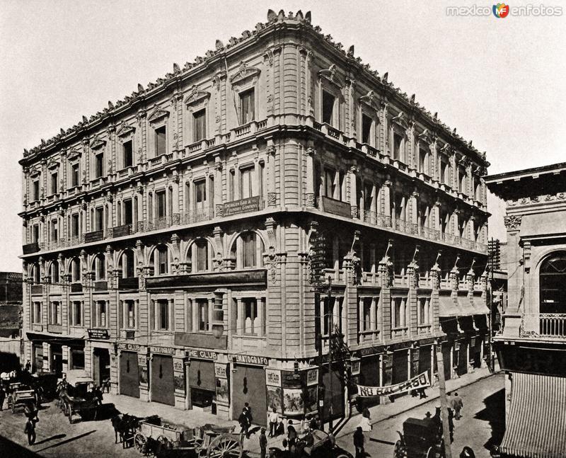 Fotos de Edificio París, Ciudad De México: Edificio de la Compañía Bancaria de Fomento y Bienes Raíces de México, S.A.