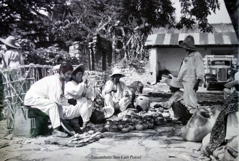 Fotos de Tancanhuitz De Santos, San Luis Potosí: Tipos Mexicanos tomando un descanso ( Fechada el 31 de Marzo de 1937 ) NO PARA VENTA