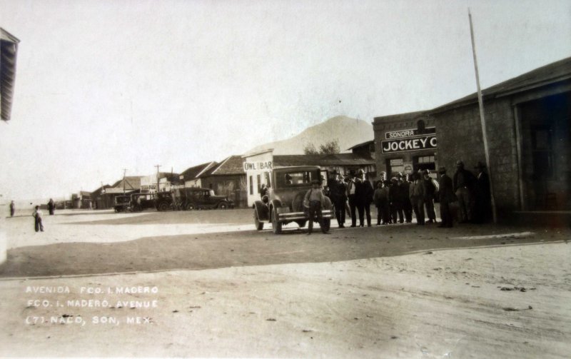 Fotos de Naco, Sonora: Avenida Francisco I Madero.