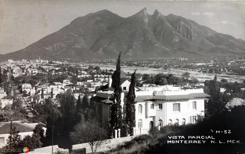 Fotos de Monterrey, Nuevo Leon: Vista parcial ( Circulada el 29 de Mayo de 1954 ).