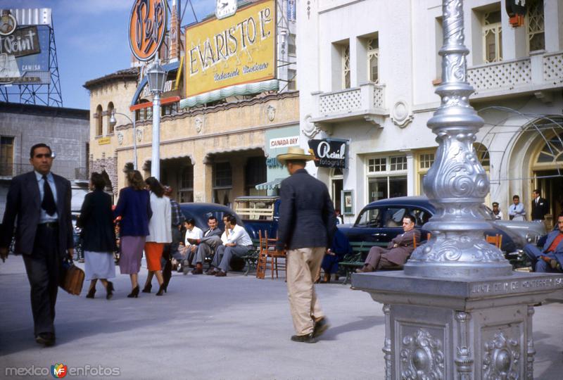 Fotos de Monterrey, Nuevo Leon: Plaza Zaragoza (1952)