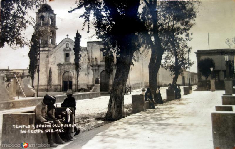 Fotos de San Felipe, Guanajuato: Templo y jardin del Pueblo.